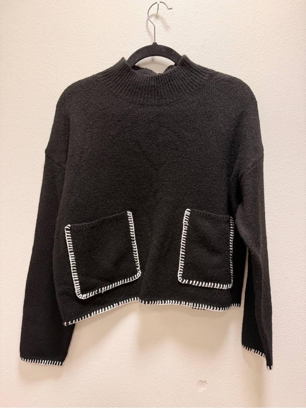 Black Women's Knit Sweater with Contrast Stitching NWT small